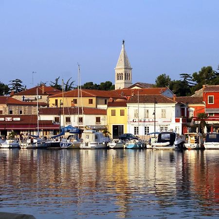Apartments With A Swimming Pool Novigrad - 7078 Экстерьер фото